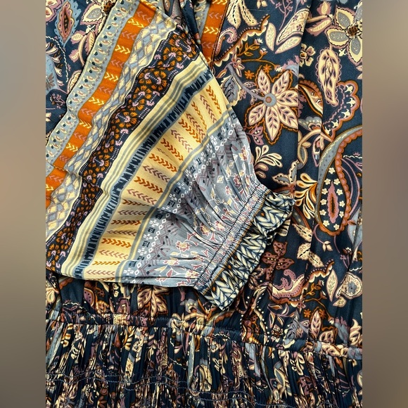 CURRENT AIR Floral Paisley Print Pleated Skirt Smocked Dress Tie at Neckline - Picture 9 of 11